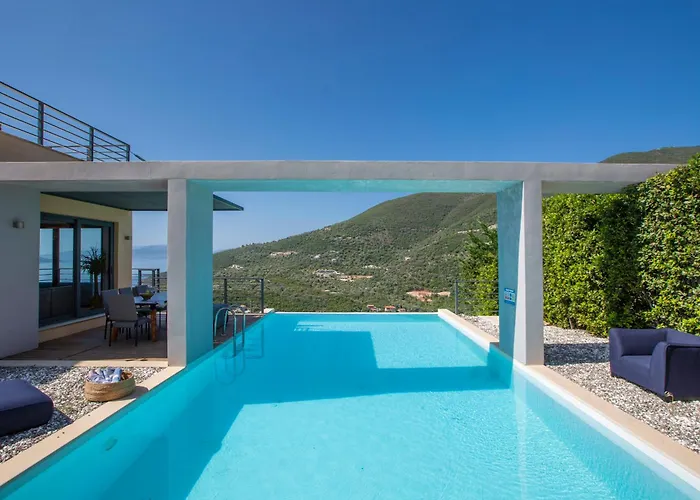 The Dynasty Villas Вилла *