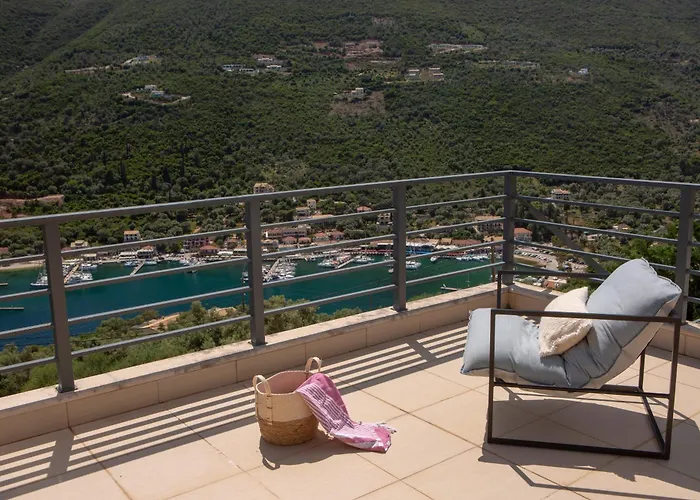 The Dynasty Villas Вилла *